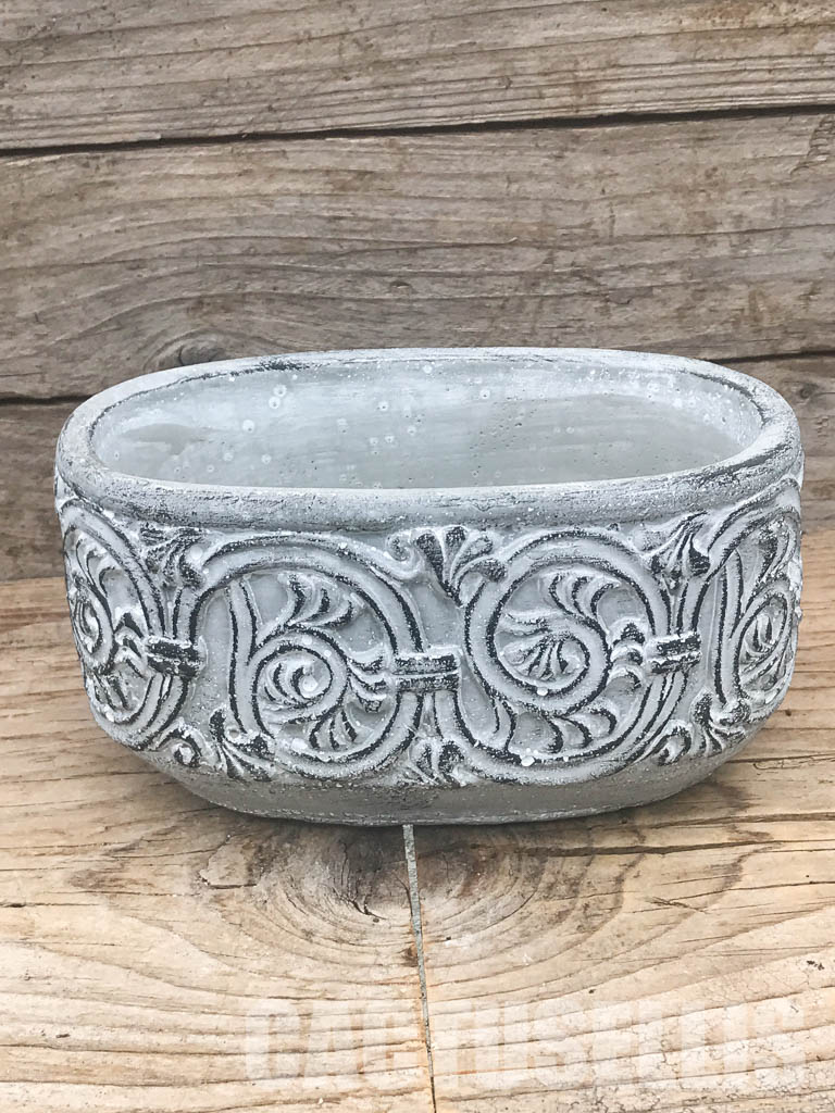 PT53 Циментова, овална жардениера, без отвор