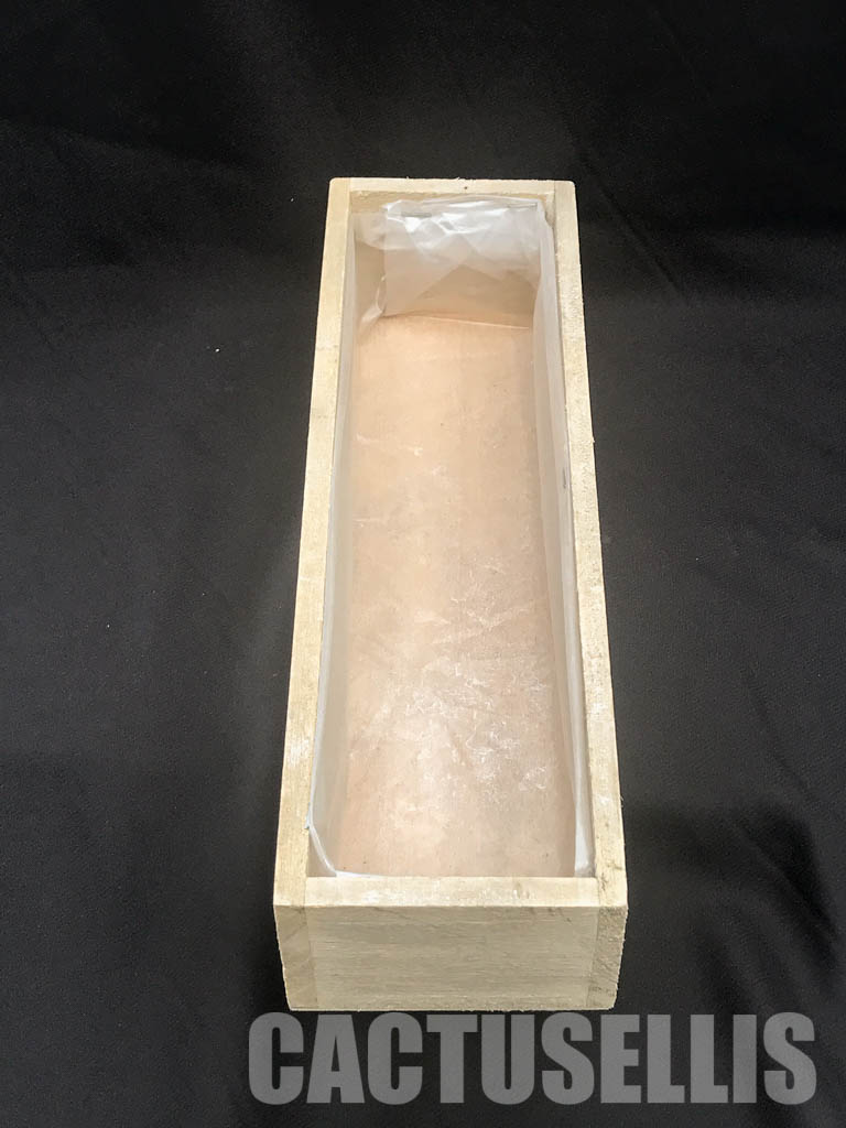 PT56 Wooden box with foil - Image 3