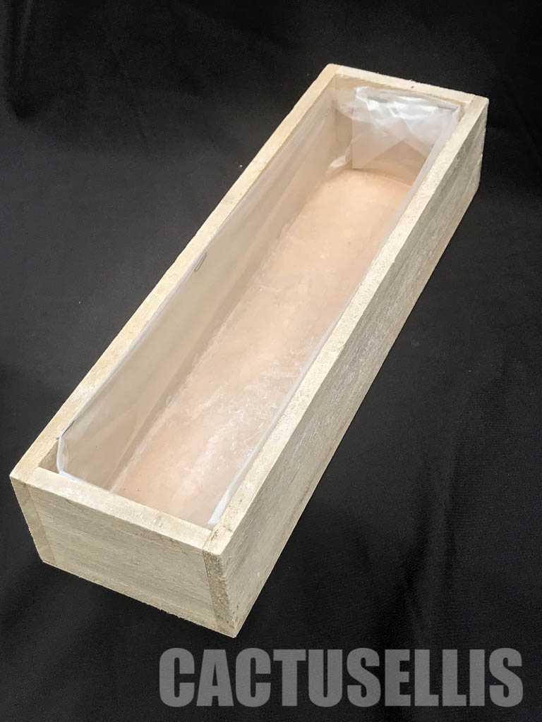 PT56 Wooden box with foil - Image 4