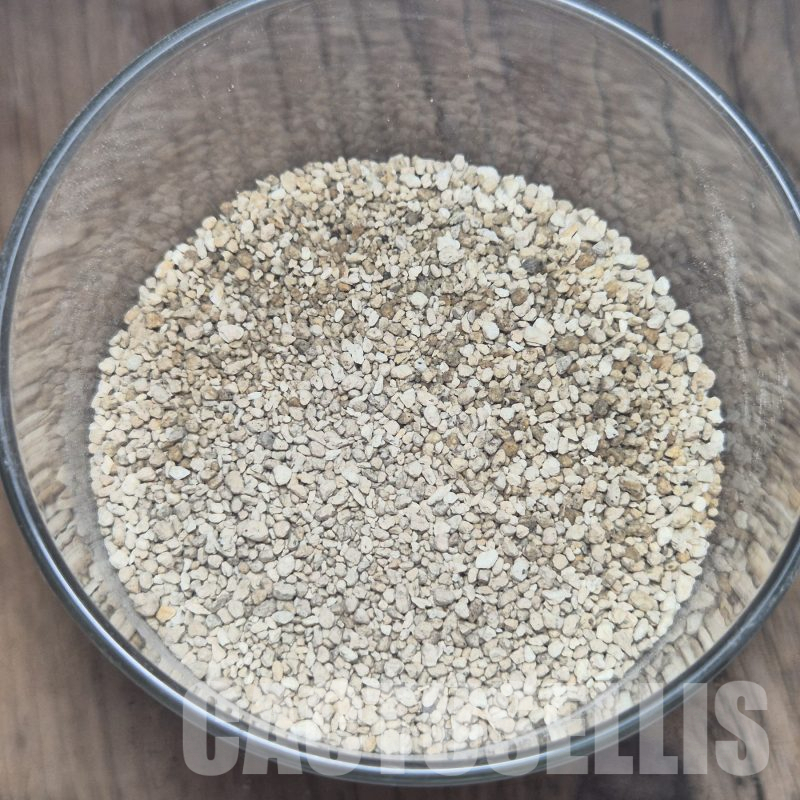 SF003  Ситна Пемза 0,5 - 2 мм 2 ЛИТРА